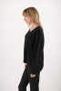 Pull col V coeurs strass au dos