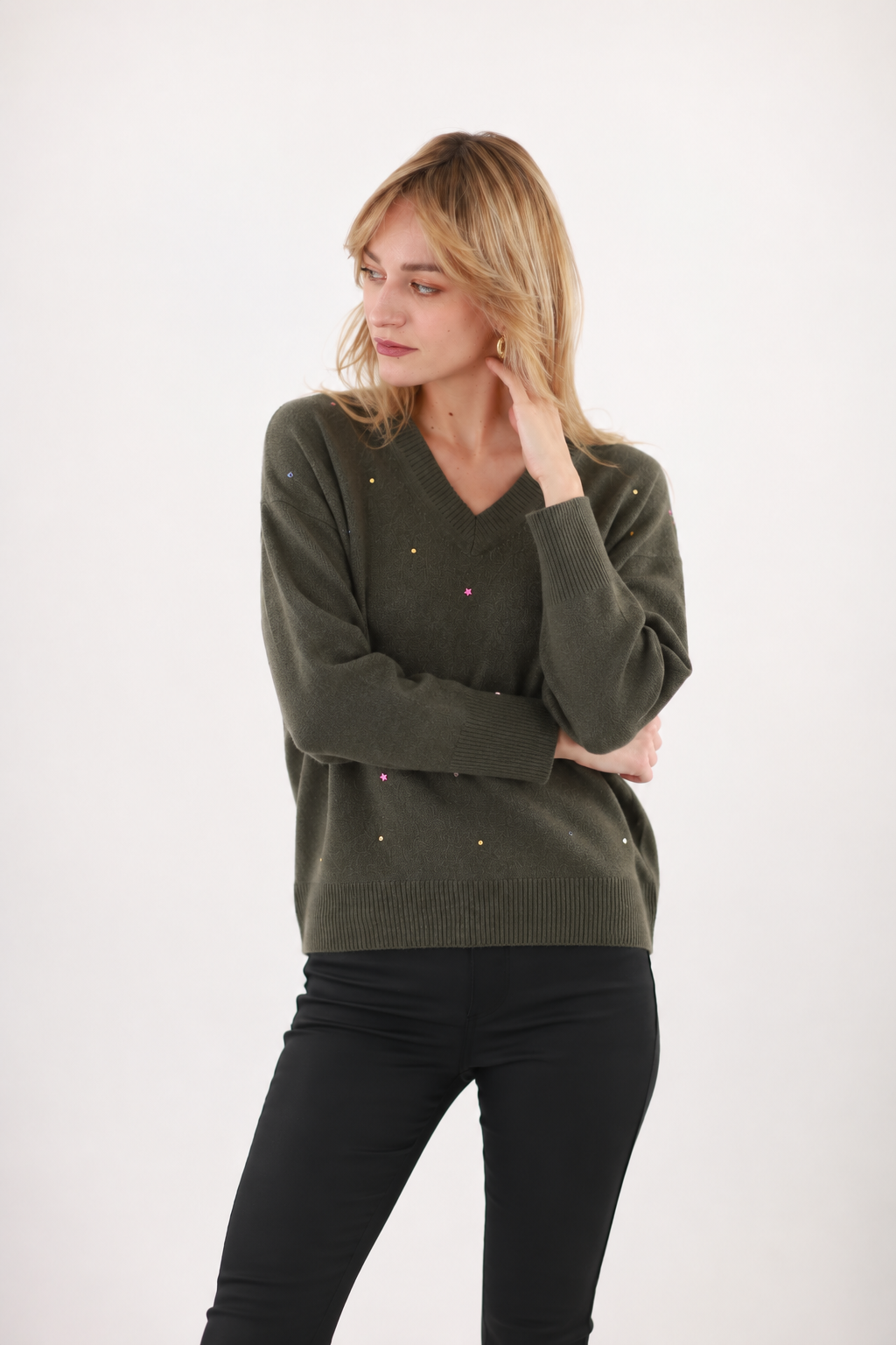 Pull col V strass étoiles colorées