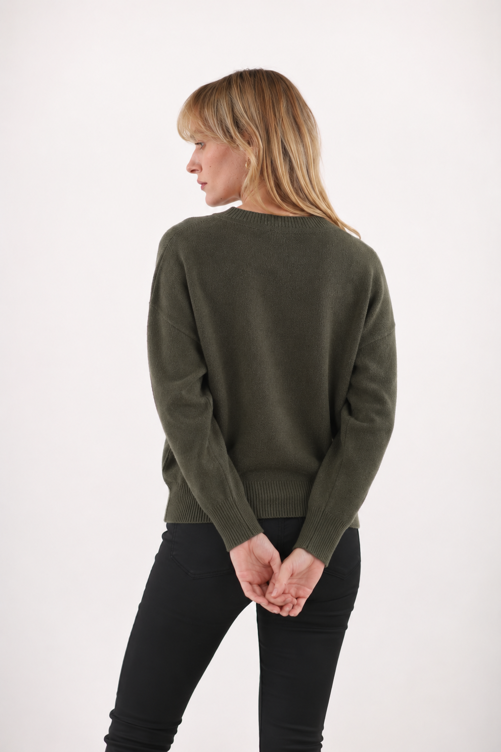 Pull col V strass étoiles colorées